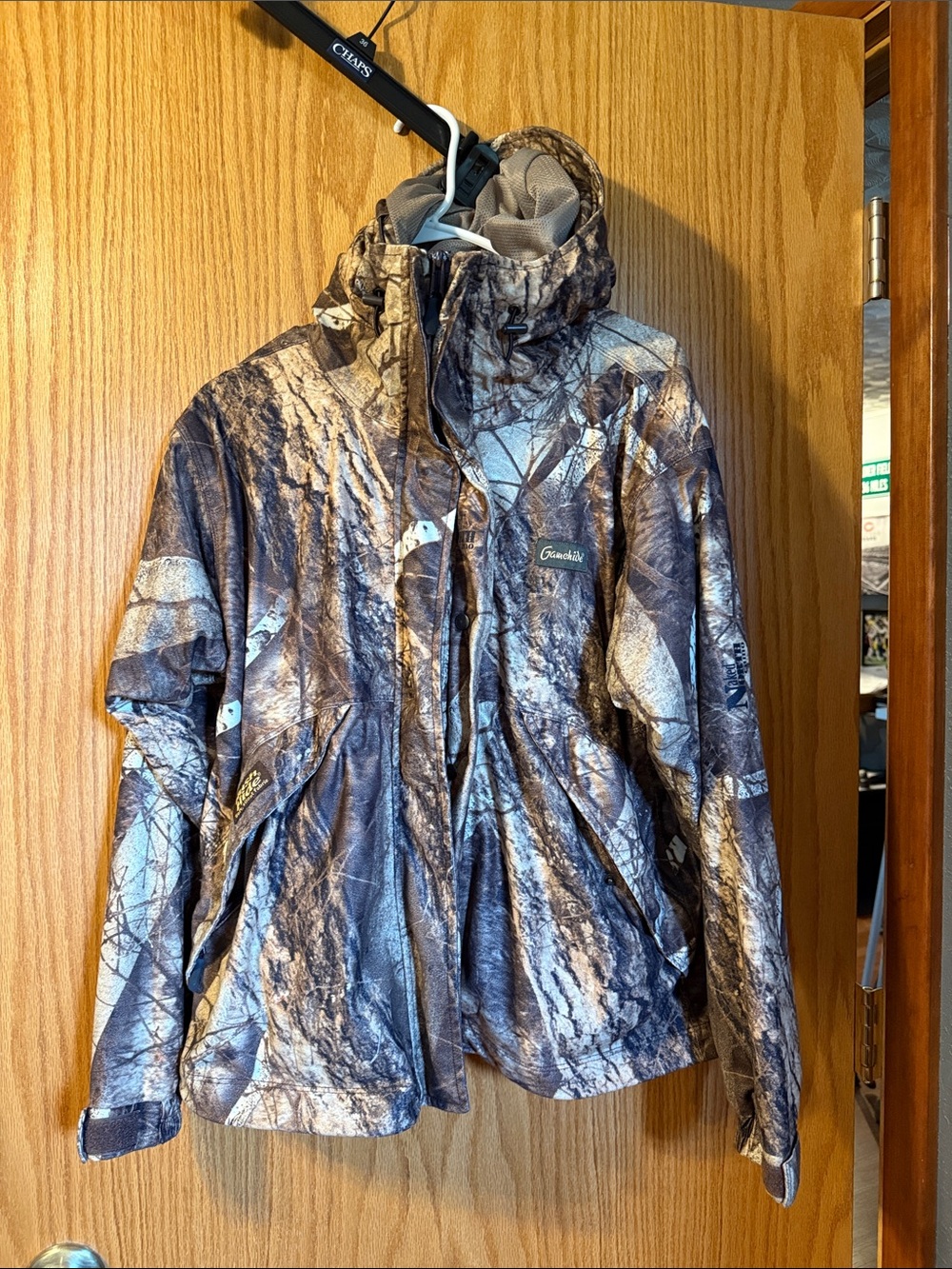 Women's hunting jacket